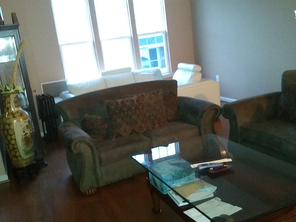 2nd image of 22719 Ventura Way