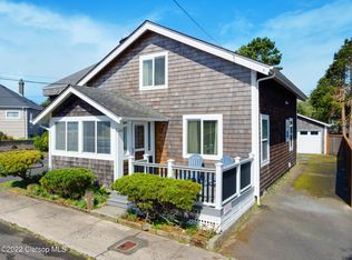 140 6th Ave, Seaside, OR 97138