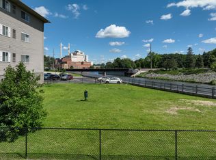 211 1st St NE APT 108, Rochester, MN 55906