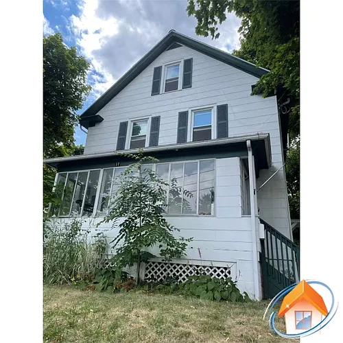 17 Warren St Photo 1