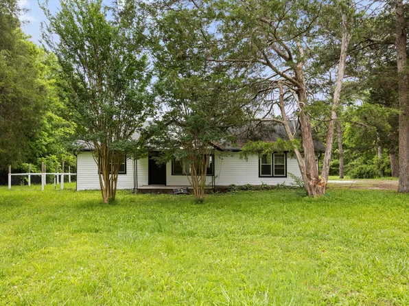 13880 N Main St, Trenton, GA 30752