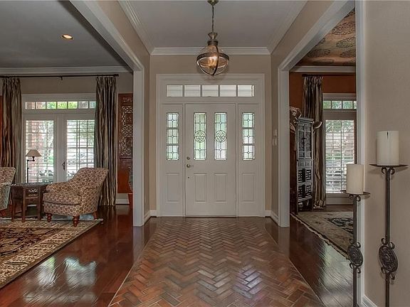 5th image of 2702 Heritage Hills Dr