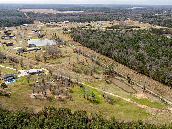 5th image of 115 Ladelle Loop