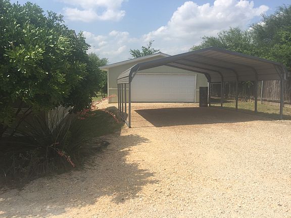 2nd image of 205 Grandview Dr