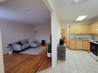 8508 Little Neck Pkwy #2, Floral Park, NY 11001