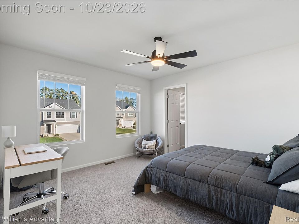 316 Sandhill Ct, photo 26