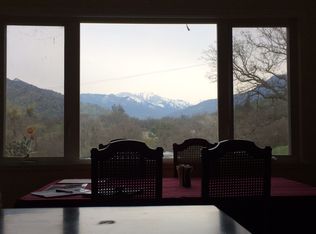 42504 Sierra Dr, Three Rivers, CA 93271