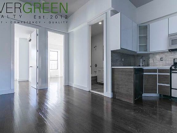4th image of 629 Willoughby Ave APT 2R