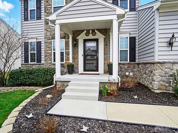 4th image of 8112 Bushclover Dr