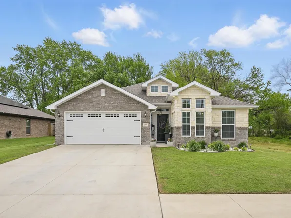 2039 Eagle Drive, Neosho, MO 64850