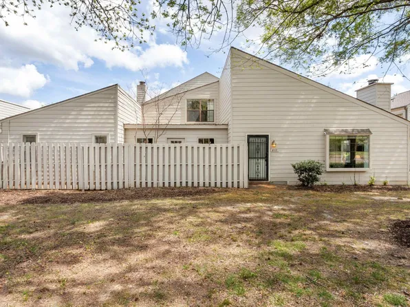 8117 Mistywood Ln #9, Germantown, TN 38138