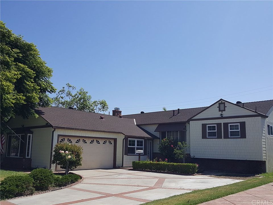 1st image of 1114 N Adair Pl