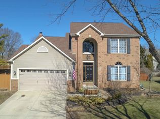 905 Cove Point Dr, Columbus, OH