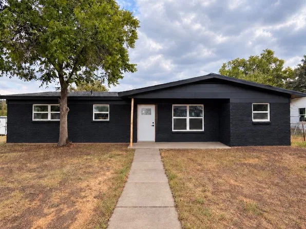 2313 Coleman St, San Angelo, TX 76901