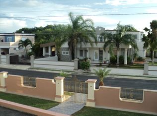 10 Repto Los Robles, San Antonio, PR 00690