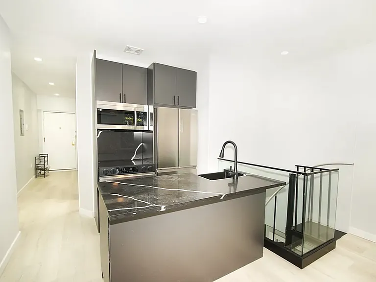 161 Stanton St #1D1 — Photo 3