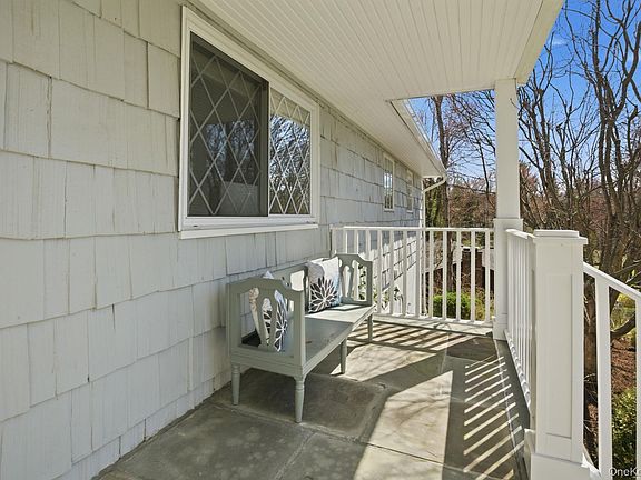 2nd image of 26 Meadow Lane