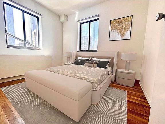 5th image of 370 W 30th St APT 7