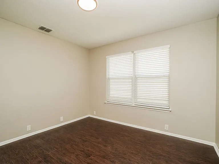 3411 Maguey Trl — Photo 12