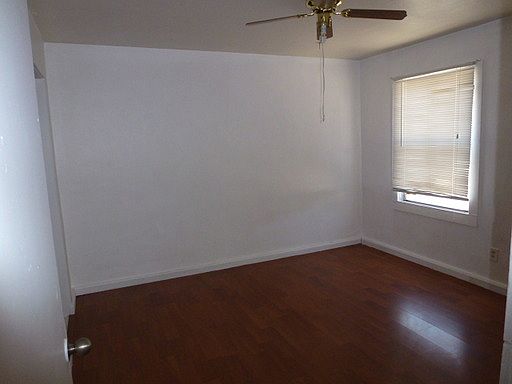 1st image of 120A W 3rd St