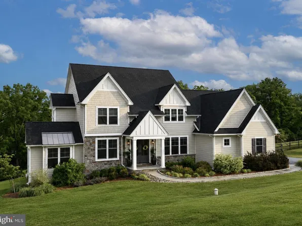 18 Popjoy Ln, Glenmoore, PA 19343