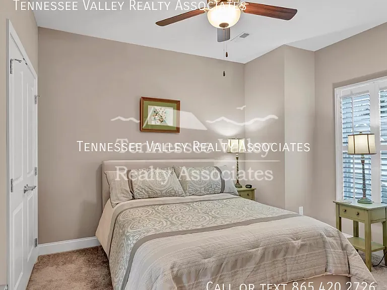 7013 Pemmbrooke Shire Ln — Photo 3