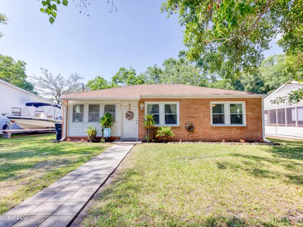 2311 Seneca Ave, Pascagoula, MS 39567