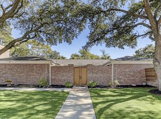11719 Chapelle Ct, Houston, TX 77077