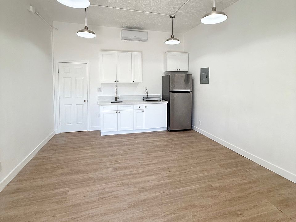 1st image of 2511 W 54th St
