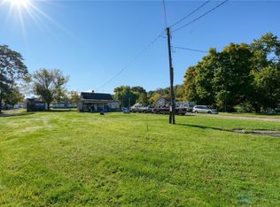 325 Dewey Ave, Cambridge, OH 43725