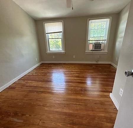 5th image of 431 S M St #5