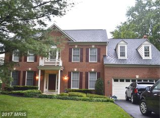 13226 Maplecrest Dr, Rockville, MD 20854