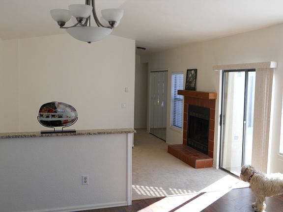 Fireplace in living Rm
AccesDeck