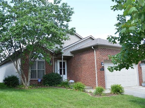 2nd image of 2821 Gateway Park Ln