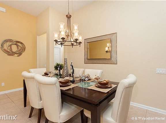 Elegant Dining