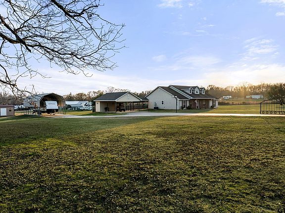 4th image of 2801 County Road 1600