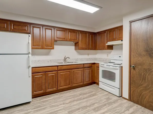 325 NE Kettle St APT 107, Oak Harbor, WA 98277