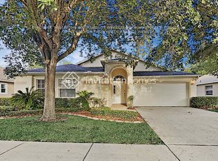 5045 Englewood Ln, Zephyrhills, FL 33541