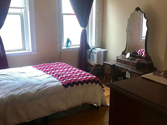 3rd image of 15 Colborne Rd APT 15