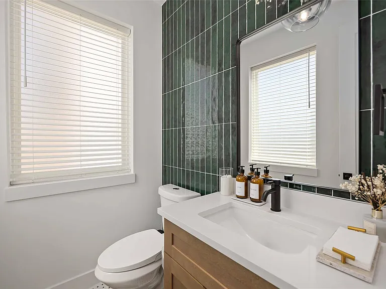 3028 Lamar St — Photo 28