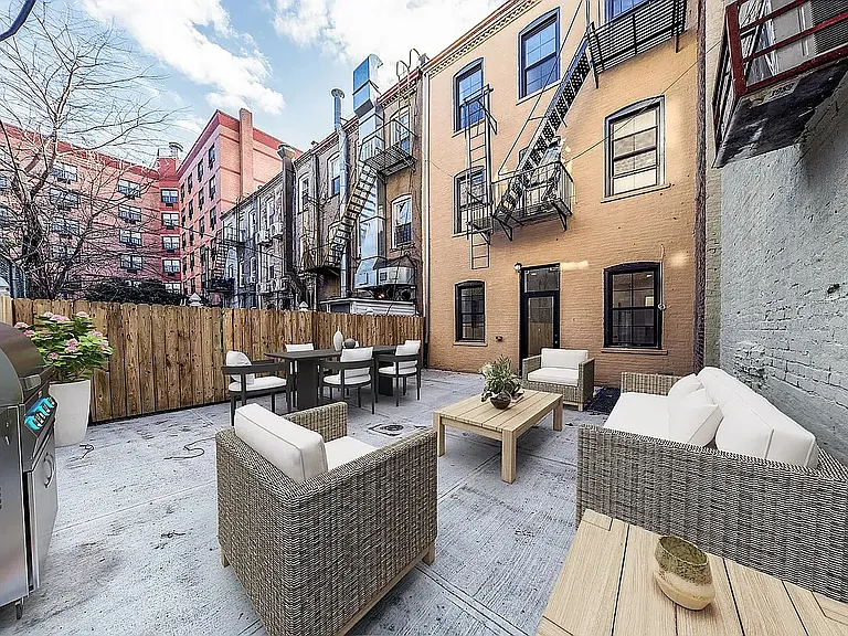 547 Knickerbocker Ave #1 — Photo 9