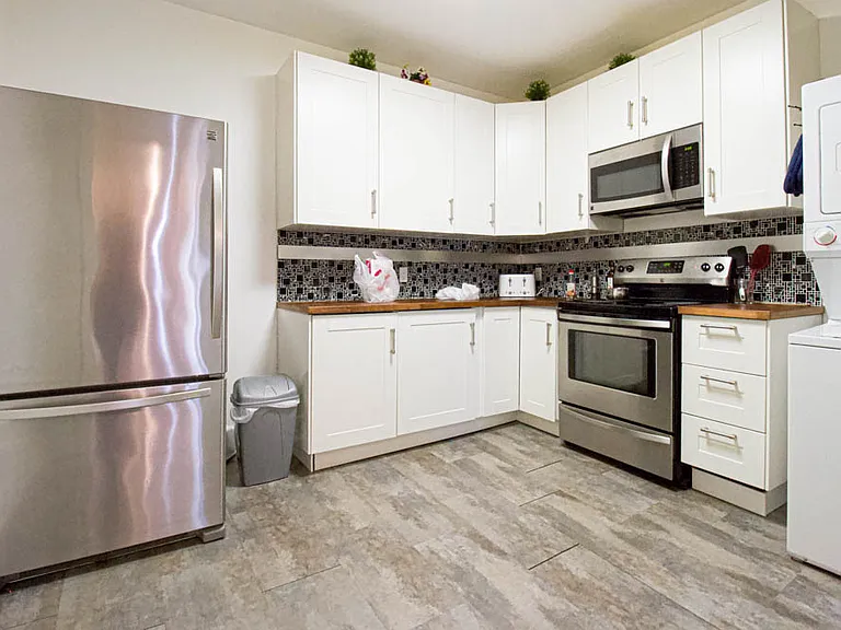 233 Arlington Ave #1 — Photo 3