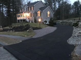 3 Noble St, Dudley, MA 01571