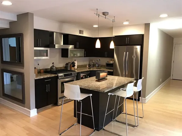 310 Cliff Ln #C003b-3b, Cliffside Park, NJ 07010