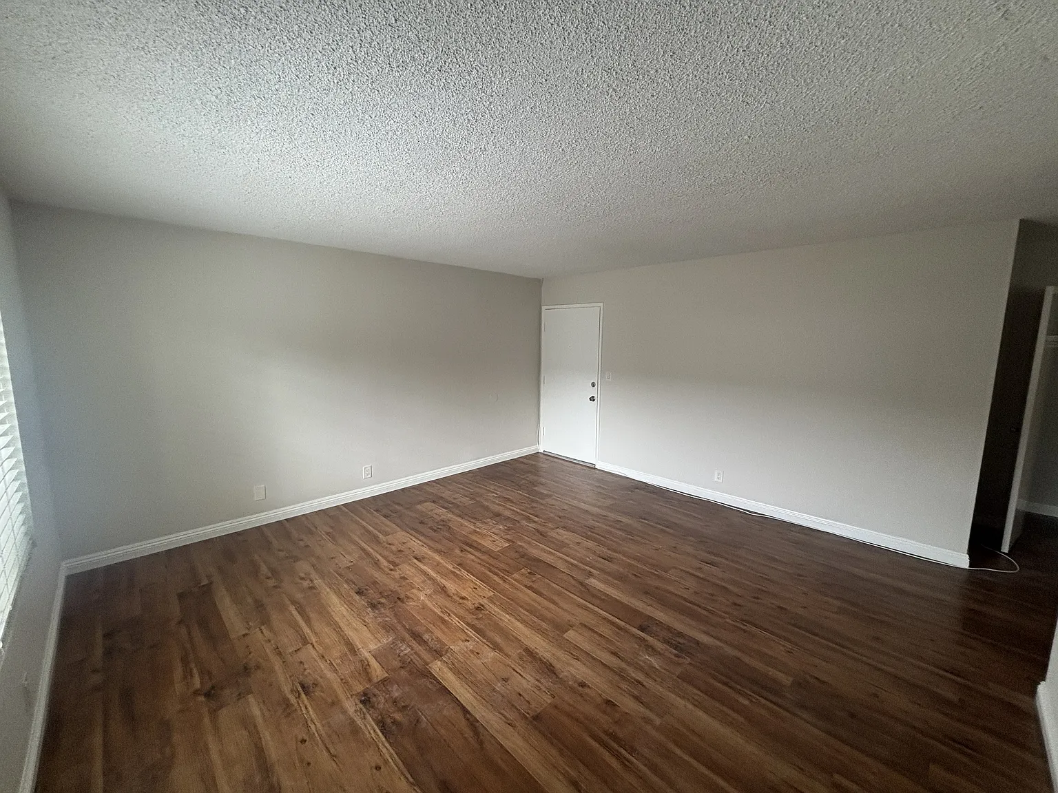 1 bed, 600 sqft, $2,150 — Photo 2