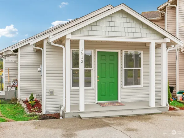 1912 N 30th Street, Mount Vernon, WA 98273