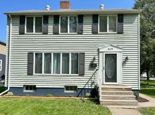 805 4th St S, Virginia, MN 55792