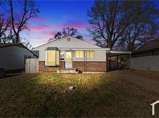 10805 Spring Garden Dr, Saint Louis, MO 63137