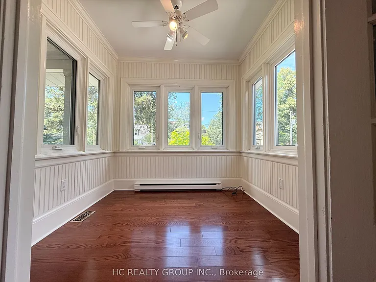 398 Maple Ave — Photo 14