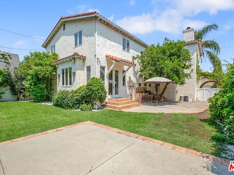 333 S McCarty Dr — Photo 24